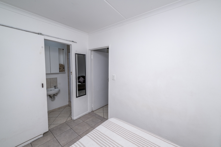 1 Bedroom Property for Sale in Sunset Glen Western Cape